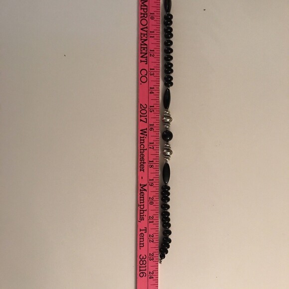 Womens Vintage Black Silvertone Beaded Necklace Casual lightweight - Picture 9 of 10